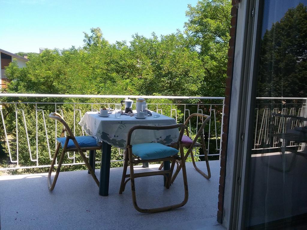 Casa Marialuigia - Appartamenti Solo Per Famiglie Lido di Jesolo Exterior photo