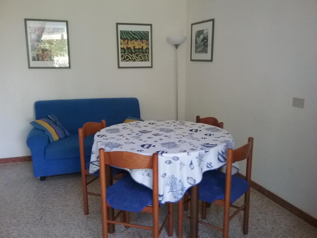 Casa Marialuigia - Appartamenti Solo Per Famiglie Lido di Jesolo Exterior photo